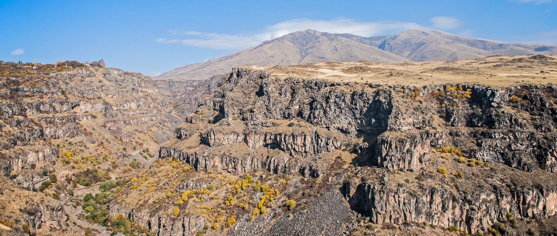 Mount Ara and Kasagh canyon. Weekend tour in Armenia.