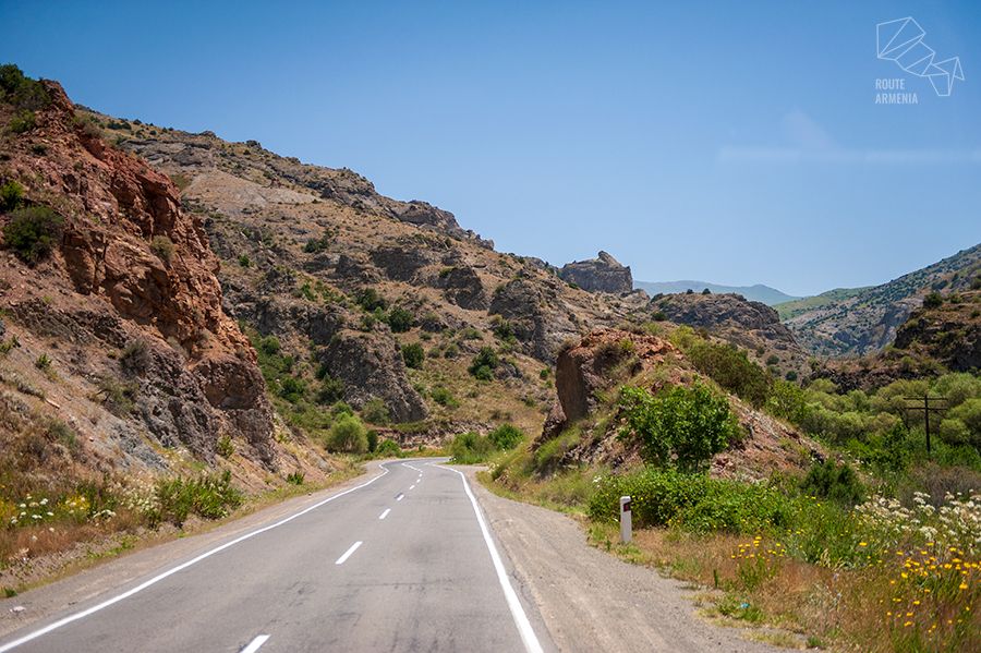Hitchhiking from Jermuk to Vayk, Armenia